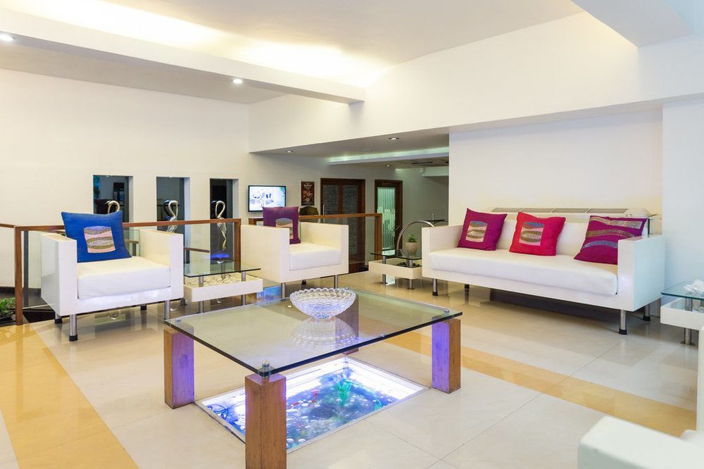 The Avenue Center Hotel Коччи Экстерьер фото